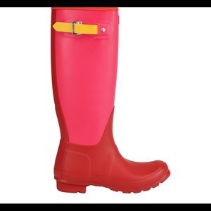 Hunter Women’s Red Colorblock Tall Rainboot